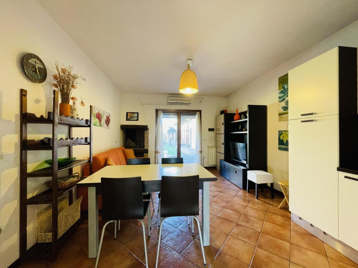 Borgo Del Nibbio Apartment Porto Levante Exterior photo