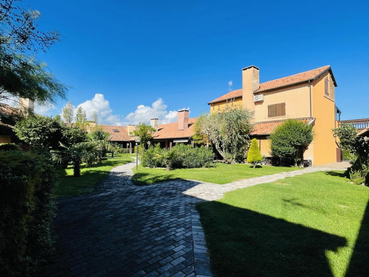 Borgo Del Nibbio Apartment Porto Levante Exterior photo