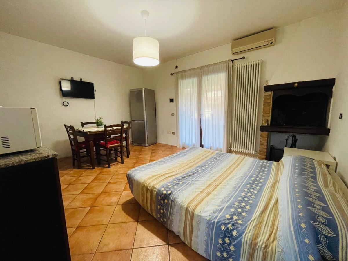 Borgo Del Nibbio Apartment Porto Levante Exterior photo